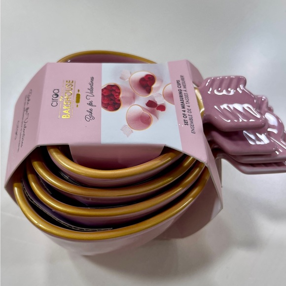 Valentine Heart Arrow Pink Ceramic Measuring Cups Bakehouse NWT - Picture 4 of 4
